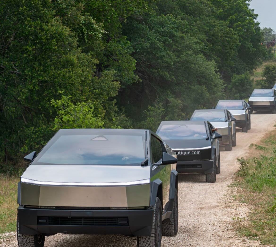 Convoy of Cybertrucks off-roading at the Cybertruck Rodeo event